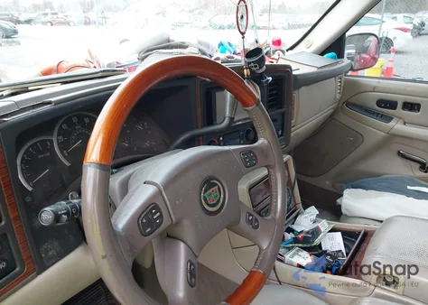 2004 Cadillac Escalade Ext Standard z USA, uszkodzony, nr VIN 3GYEK62N64G149892